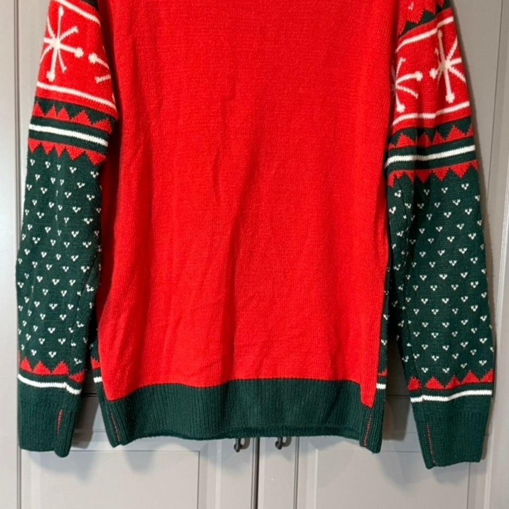Budweiser Mens Holiday Fair Isle Clydesdale Sweater, Red Green,L - Picture 8 of 12